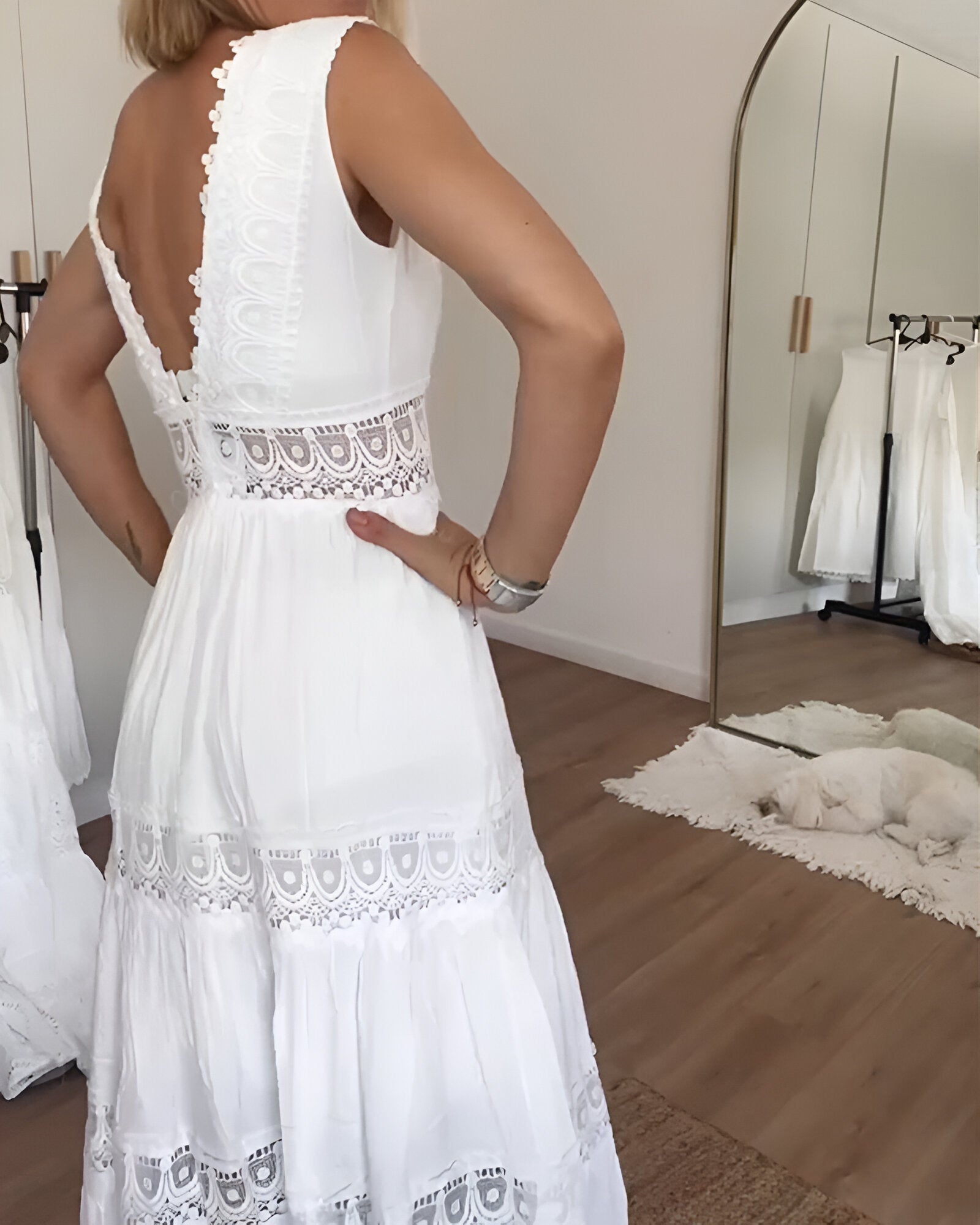 Elena - Robe en dentelle sans manches