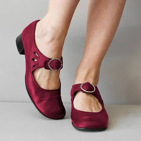Elvy Paris | Jolien