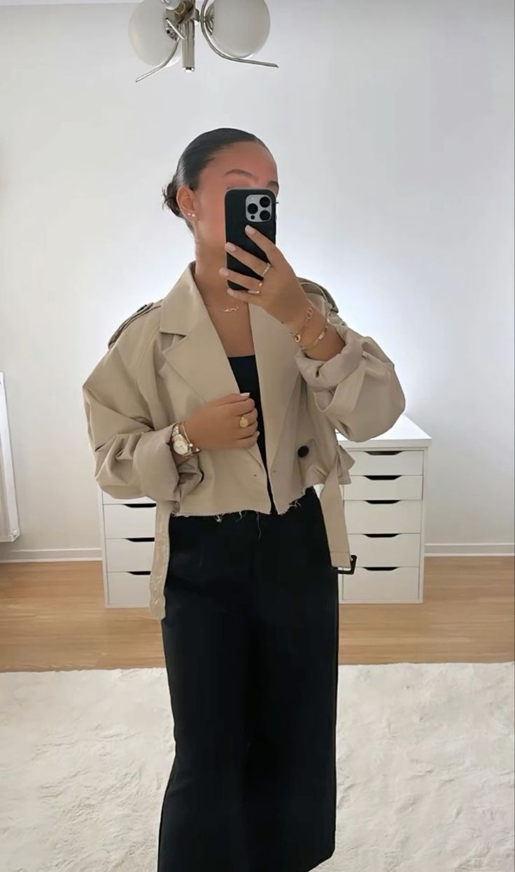 Elvy Paris™ | Trenchcoat