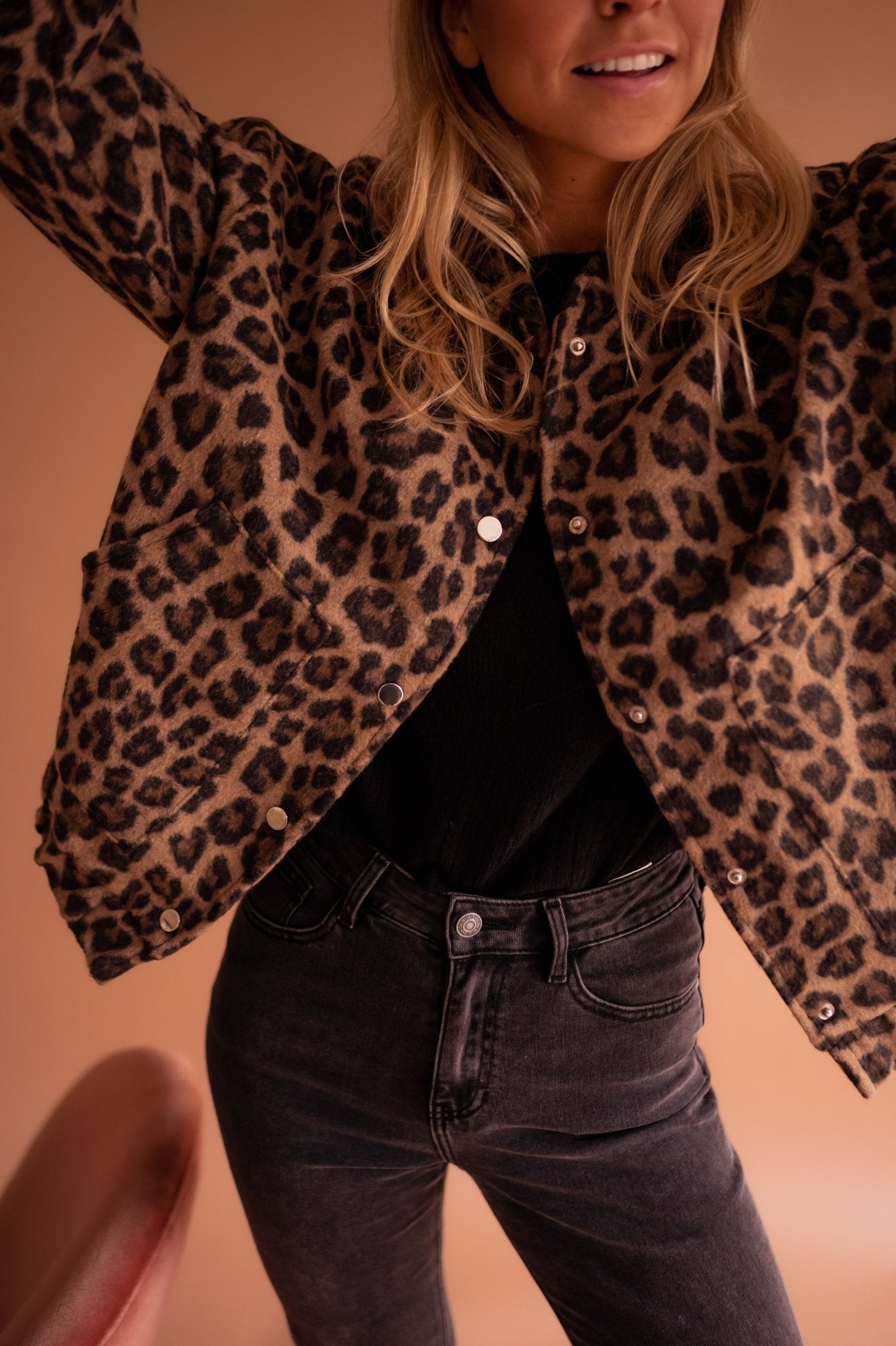 Luna - Veste Tendance avec Imprimé Léopard