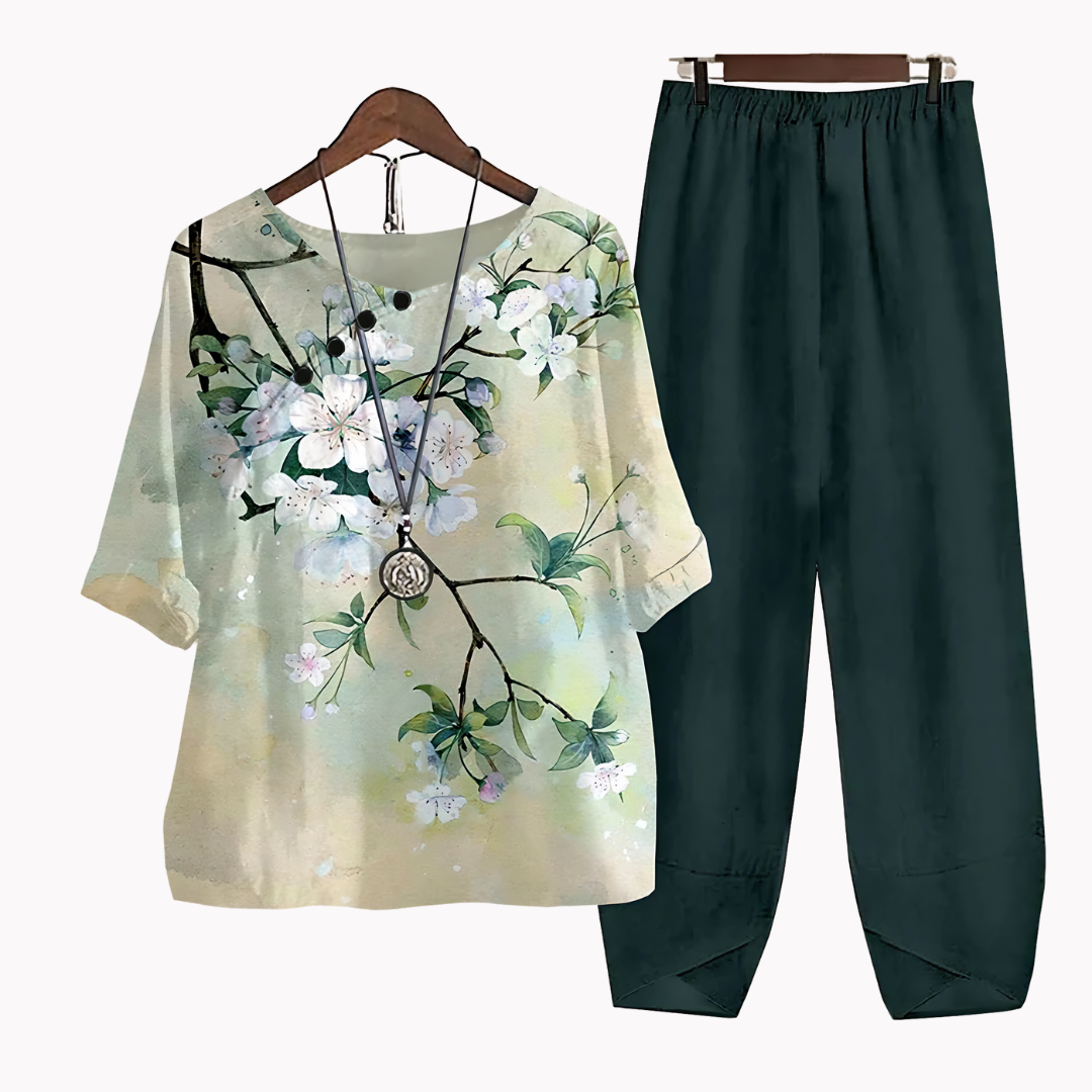 Elvy Paris | Deborah