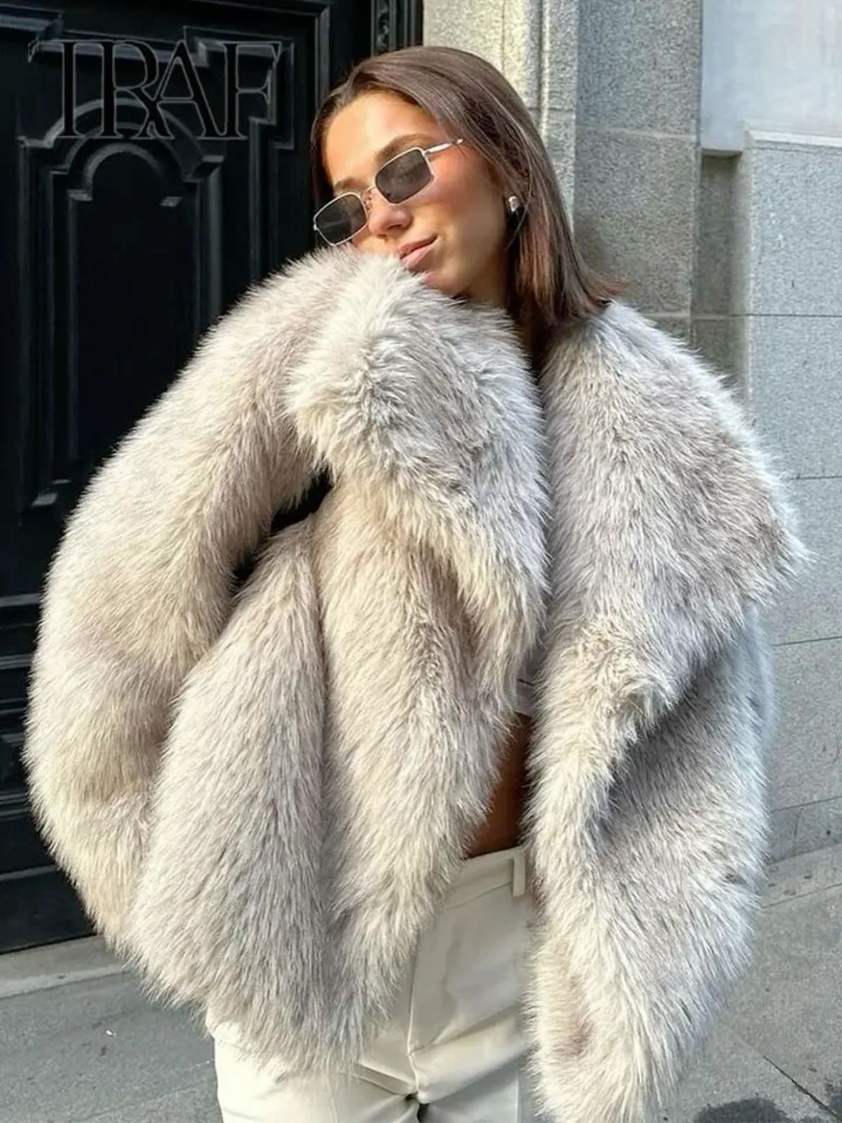 Elvy Paris™ | Manteau en fourrure