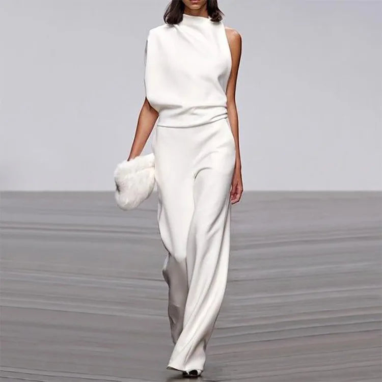 Clara - Combinaison asymétrique moderne au style affirmé