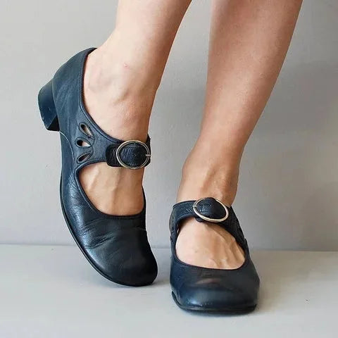 Elvy Paris  | Jolien